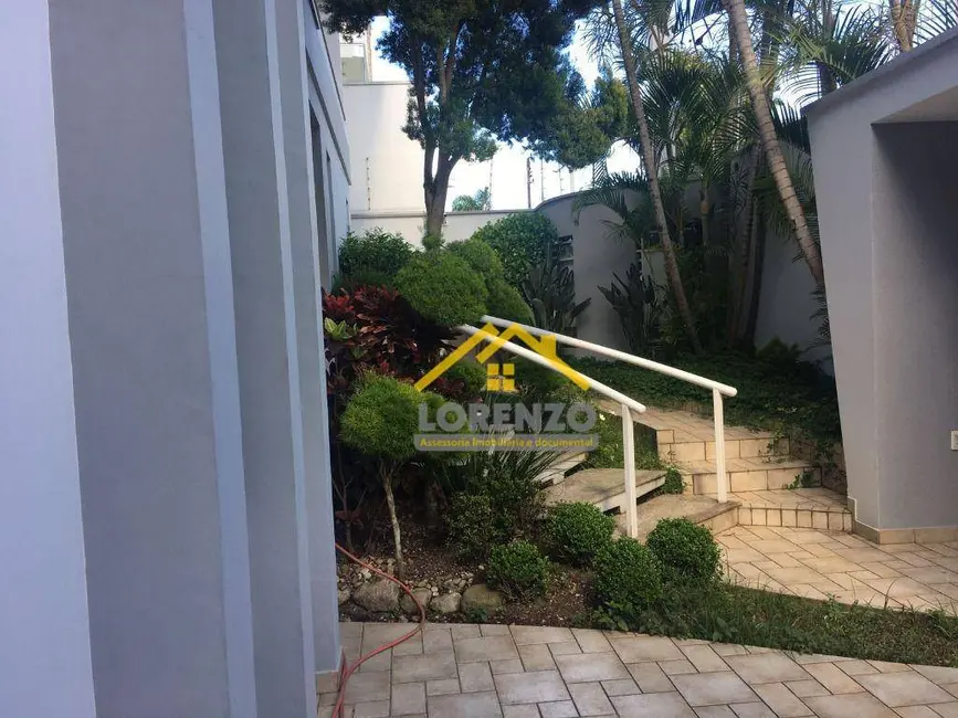 Sobrado com 3 quartos à venda, 356m2 em Vila Scarpelli, Santo Andre - SP - imagem 5 Foto 5 de Sobrado com 3 quartos à venda, 356m2 em Vila Scarpelli, Santo Andre - SP