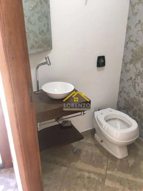 Sobrado com 3 quartos à venda, 356m2 em Vila Scarpelli, Santo Andre - SP - imagem 9 Foto 9 de Sobrado com 3 quartos à venda, 356m2 em Vila Scarpelli, Santo Andre - SP