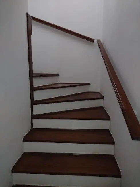 Sobrado com 3 quartos à venda e para alugar, 200m2 em Morumbi, São Paulo - SP - imagem 4 Foto 4 de Sobrado com 3 quartos à venda e para alugar, 200m2 em Morumbi, São Paulo - SP