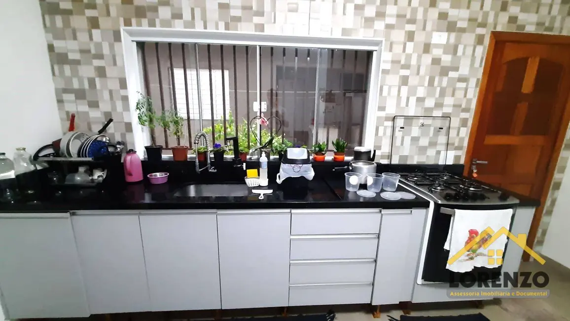 Foto 3 de Sobrado com 3 quartos à venda, 127m2 em Vila Pires, Santo Andre - SP