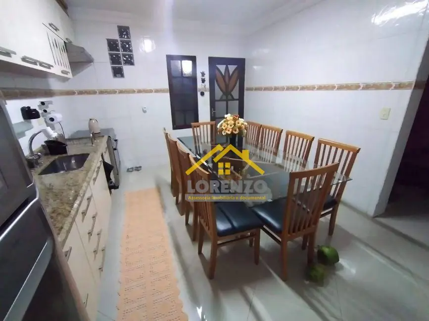 Foto 6 de Sobrado com 4 quartos à venda, 250m2 em Parque João Ramalho, Santo Andre - SP