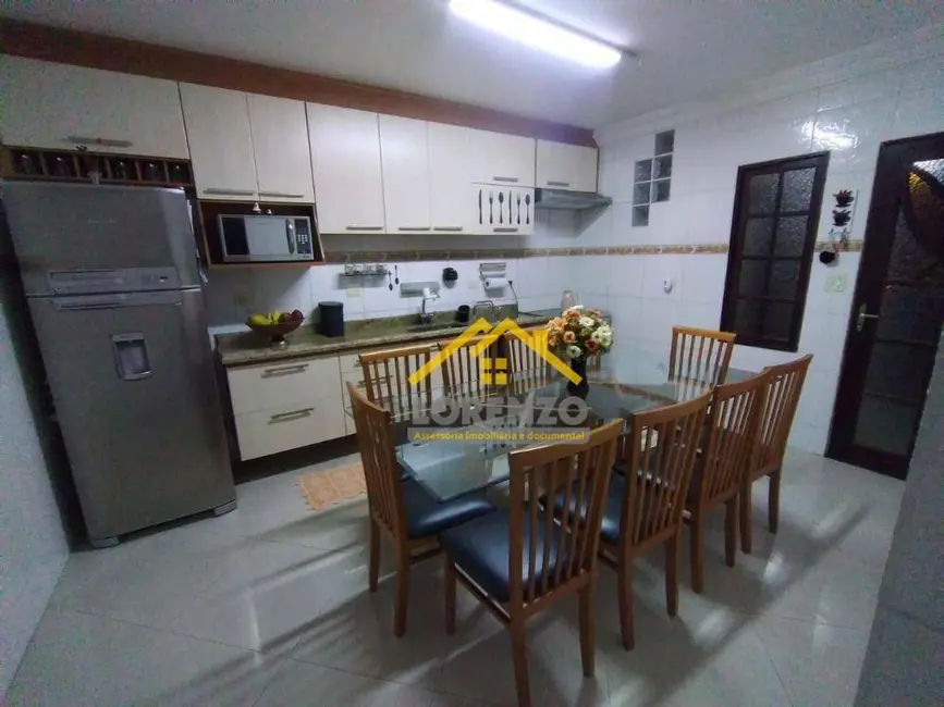 Foto 5 de Sobrado com 4 quartos à venda, 250m2 em Parque João Ramalho, Santo Andre - SP