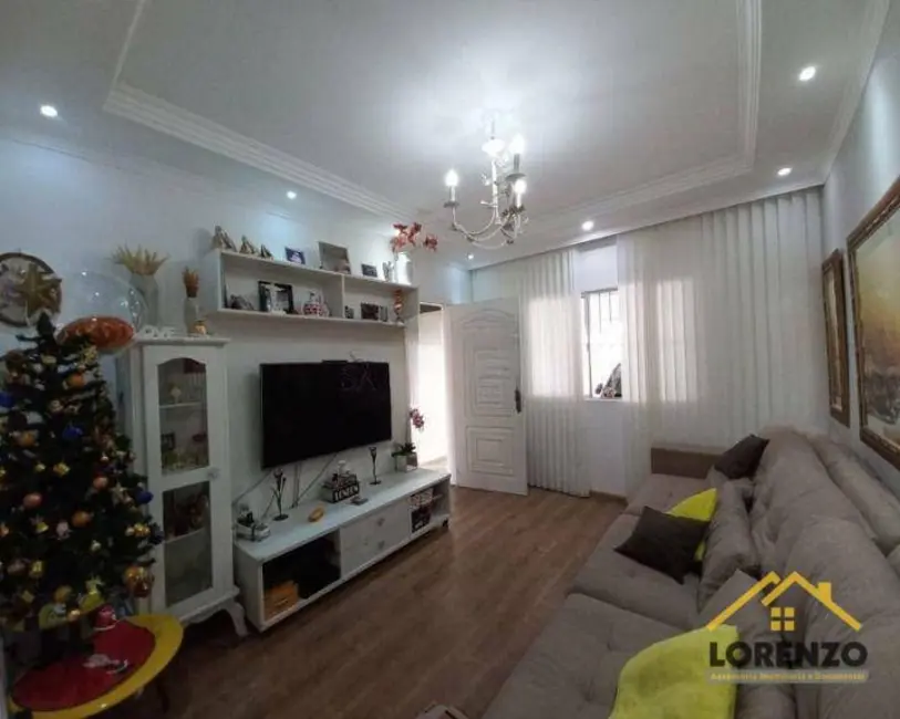 Foto 1 de Sobrado com 3 quartos à venda, 120m2 em Parque São Vicente, Maua - SP