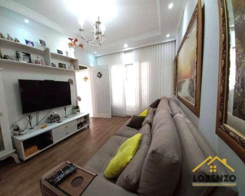 Foto 2 de Sobrado com 3 quartos à venda, 120m2 em Parque São Vicente, Maua - SP