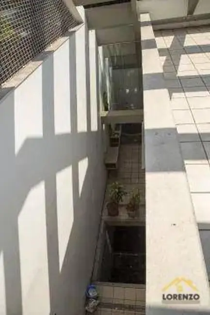 Sobrado com 4 quartos à venda e para alugar, 200m2 em Moema, São Paulo - SP - imagem 7 Foto 7 de Sobrado com 4 quartos à venda e para alugar, 200m2 em Moema, São Paulo - SP