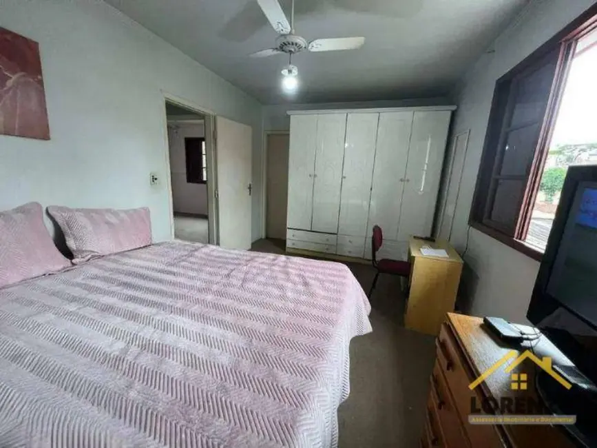Sobrado com 3 quartos à venda, 198m2 em Vila Scarpelli, Santo Andre - SP - imagem 7 Foto 7 de Sobrado com 3 quartos à venda, 198m2 em Vila Scarpelli, Santo Andre - SP