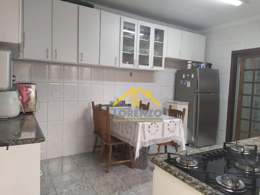 Foto 3 de Casa com 5 quartos à venda, 250m2 em Jardim Paraíso, Santo Andre - SP