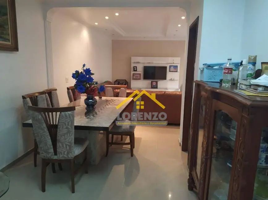 Foto 5 de Casa com 5 quartos à venda, 250m2 em Jardim Paraíso, Santo Andre - SP