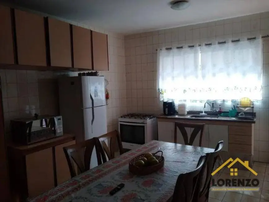 Sobrado com 2 quartos à venda, 302m2 em Vila Valparaíso, Santo Andre - SP - imagem 5 Foto 5 de Sobrado com 2 quartos à venda, 302m2 em Vila Valparaíso, Santo Andre - SP