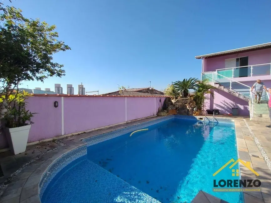 Foto 1 de Sobrado com 3 quartos à venda, 400m2 em Vila Tibiriçá, Santo Andre - SP