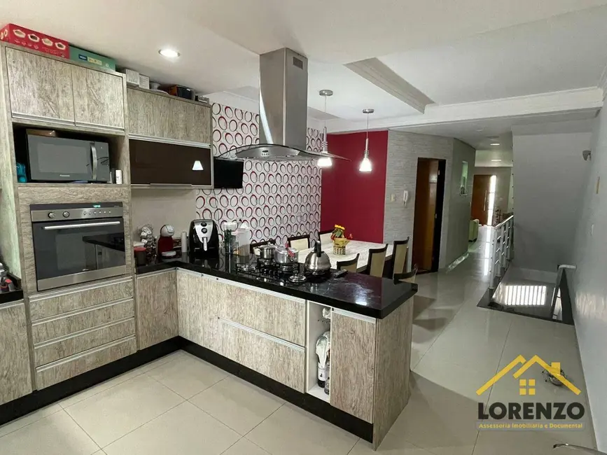 Foto 8 de Sobrado com 3 quartos à venda, 250m2 em Vila Assunção, Santo Andre - SP