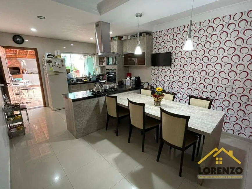 Foto 6 de Sobrado com 3 quartos à venda, 250m2 em Vila Assunção, Santo Andre - SP
