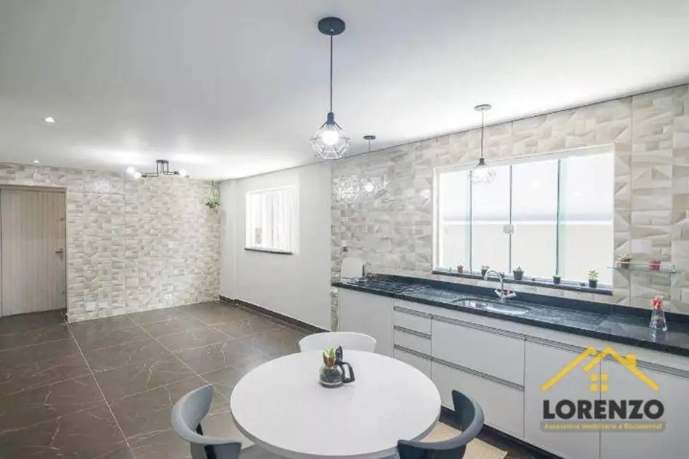 Sobrado com 4 quartos à venda, 174m2 em Vila Scarpelli, Santo Andre - SP - imagem 5 Foto 5 de Sobrado com 4 quartos à venda, 174m2 em Vila Scarpelli, Santo Andre - SP