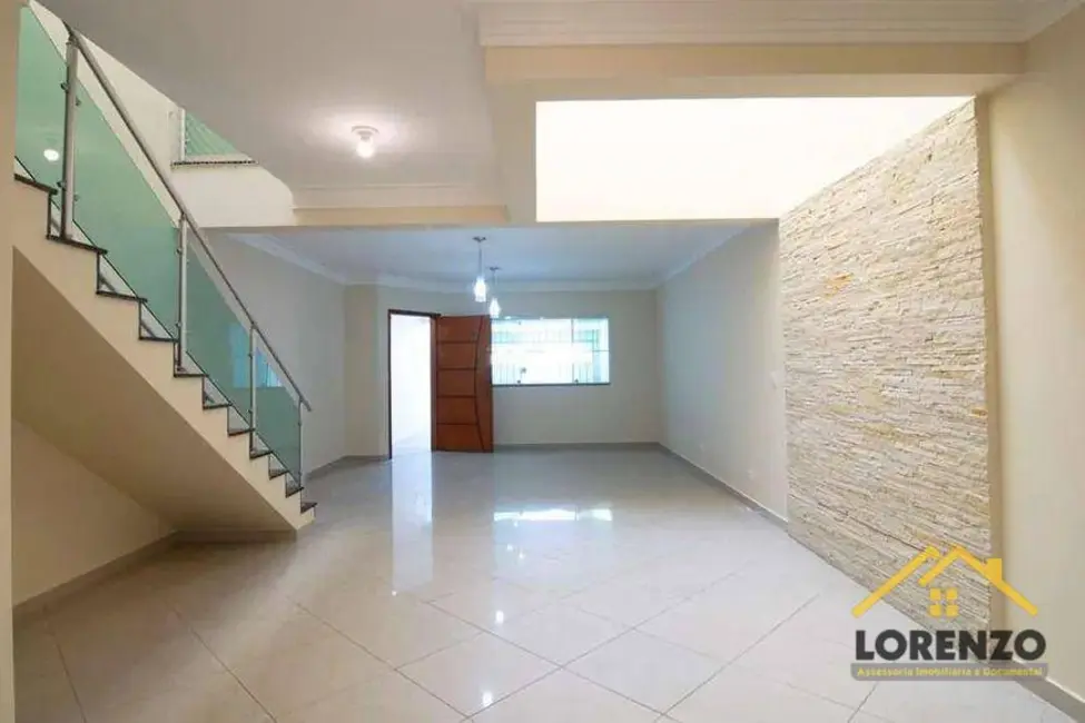 Foto 1 de Sobrado com 3 quartos à venda, 125m2 em Vila Marina, Santo Andre - SP