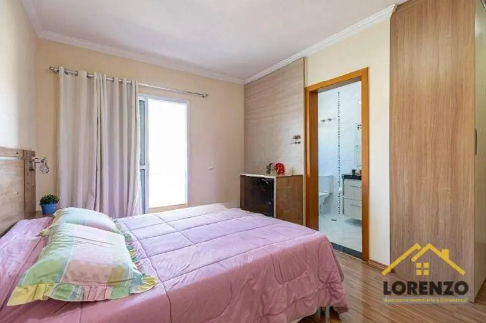 Sobrado com 4 quartos à venda, 185m2 em Parque das Nações, Santo Andre - SP - imagem 8 Foto 8 de Sobrado com 4 quartos à venda, 185m2 em Parque das Nações, Santo Andre - SP
