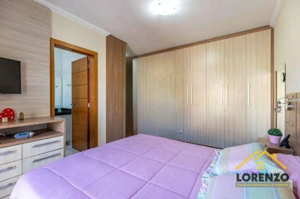 Sobrado com 4 quartos à venda, 185m2 em Parque das Nações, Santo Andre - SP - imagem 6 Foto 6 de Sobrado com 4 quartos à venda, 185m2 em Parque das Nações, Santo Andre - SP