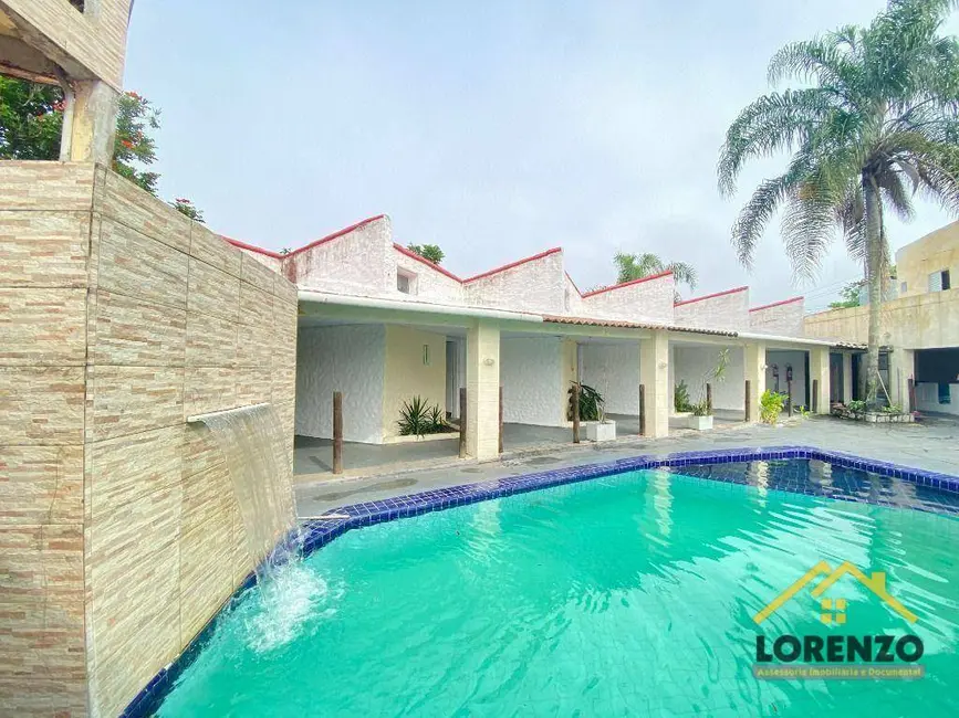 Hotel / Motel com 31 quartos à venda, 1942m2 em Jardim Virgínia, Guaruja - SP - imagem 3 Foto 3 de Hotel / Motel com 31 quartos à venda, 1942m2 em Jardim Virgínia, Guaruja - SP