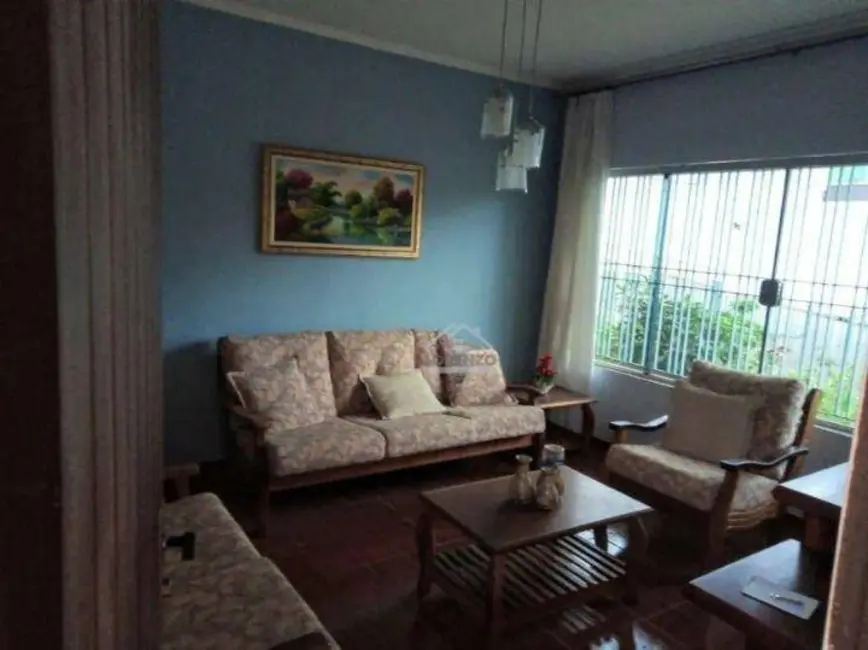 Foto 1 de Casa com 3 quartos à venda, 155m2 em Vila Scarpelli, Santo Andre - SP