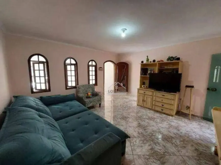 Foto 1 de Sobrado com 3 quartos à venda, 188m2 em Vila Scarpelli, Santo Andre - SP