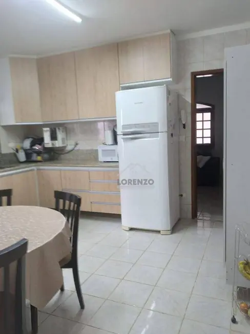 Foto 3 de Casa com 3 quartos à venda, 162m2 em Vila Scarpelli, Santo Andre - SP