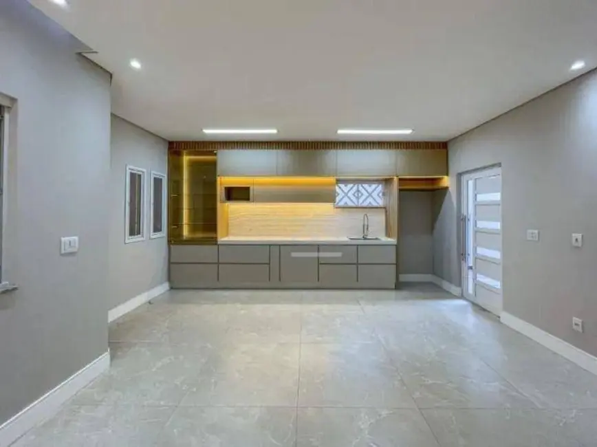 Foto 6 de Casa com 3 quartos à venda, 205m2 em Vila Eldízia, Santo Andre - SP