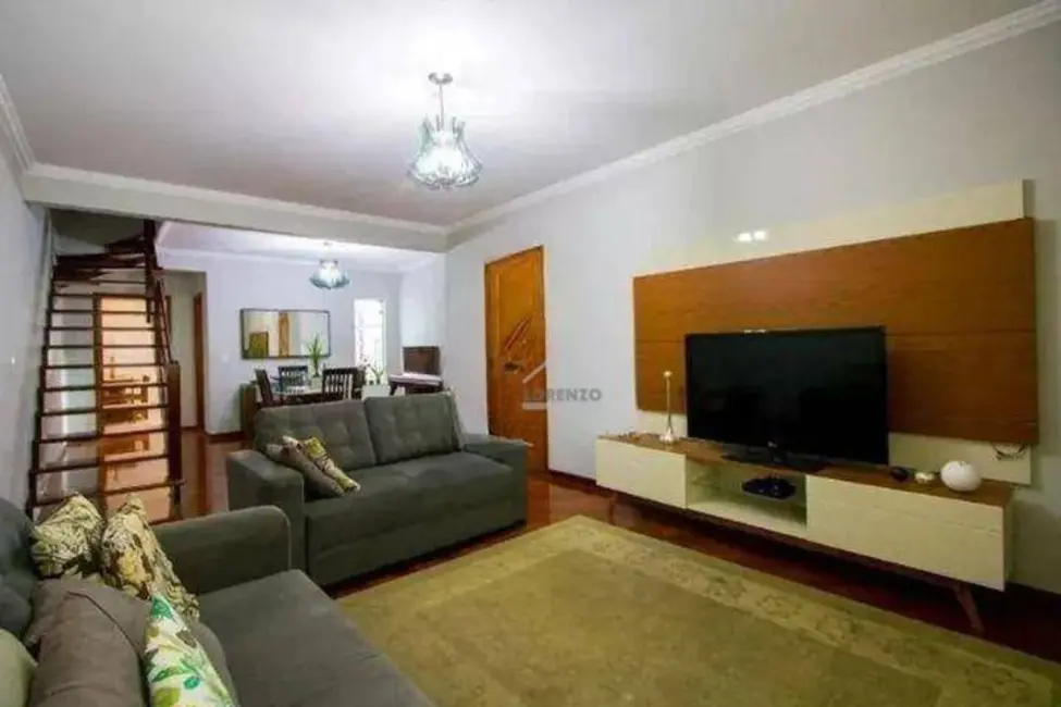 Foto 2 de Sobrado com 4 quartos à venda, 202m2 em Vila Assunção, Santo Andre - SP