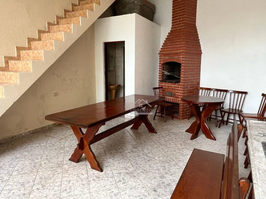 Foto 6 de Sobrado com 4 quartos à venda, 318m2 em Jardim Las Vegas, Santo Andre - SP