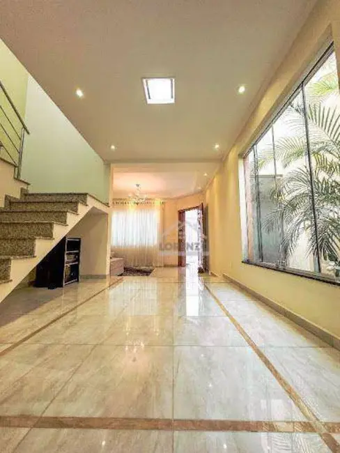 Foto 8 de Sobrado com 3 quartos à venda, 162m2 em Vila Scarpelli, Santo Andre - SP