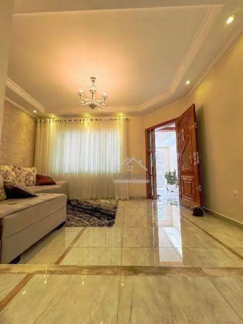Foto 4 de Sobrado com 3 quartos à venda, 162m2 em Vila Scarpelli, Santo Andre - SP