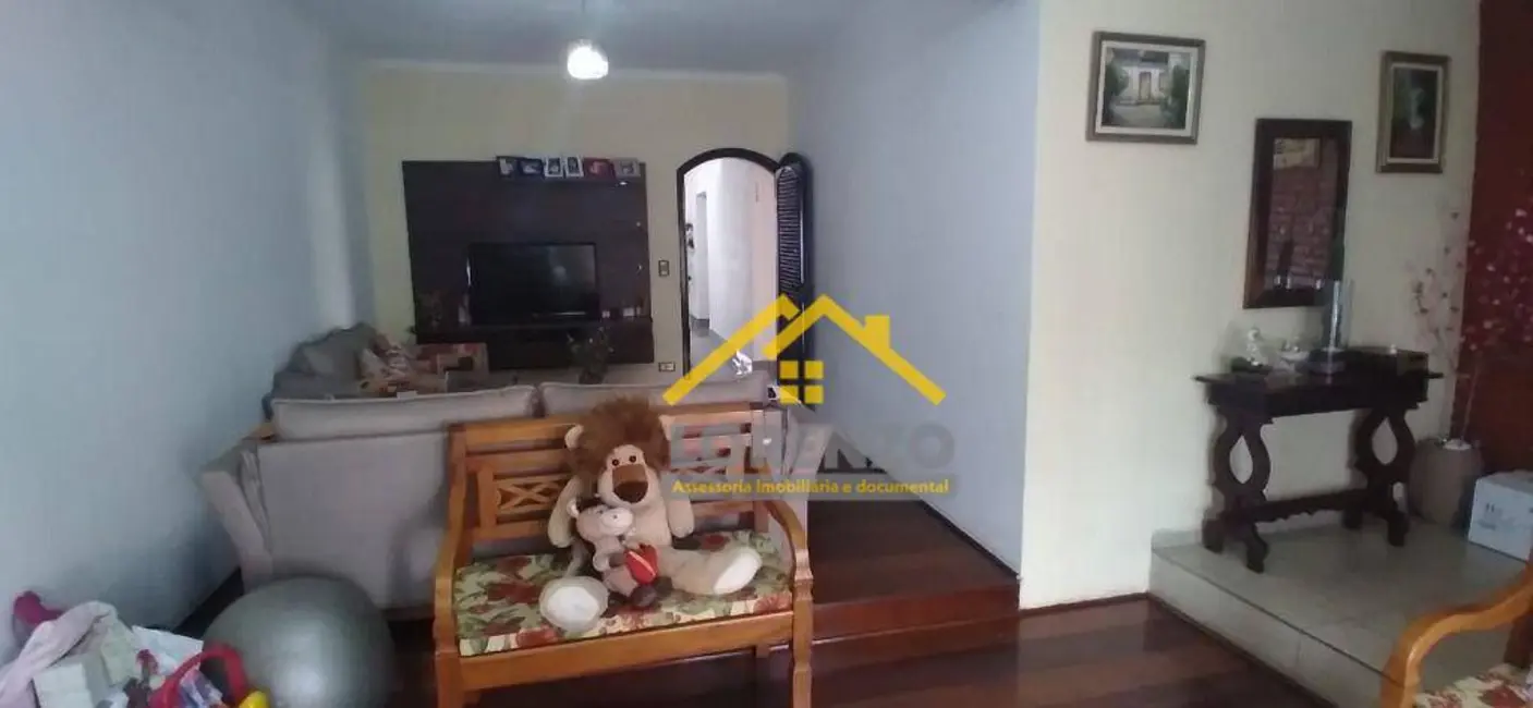 Foto 3 de Casa com 3 quartos à venda, 300m2 em Santa Maria, Santo Andre - SP