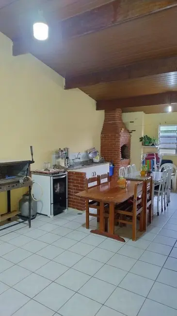 Foto 9 de Sobrado com 3 quartos à venda, 200m2 em Vila Assis Brasil, Maua - SP