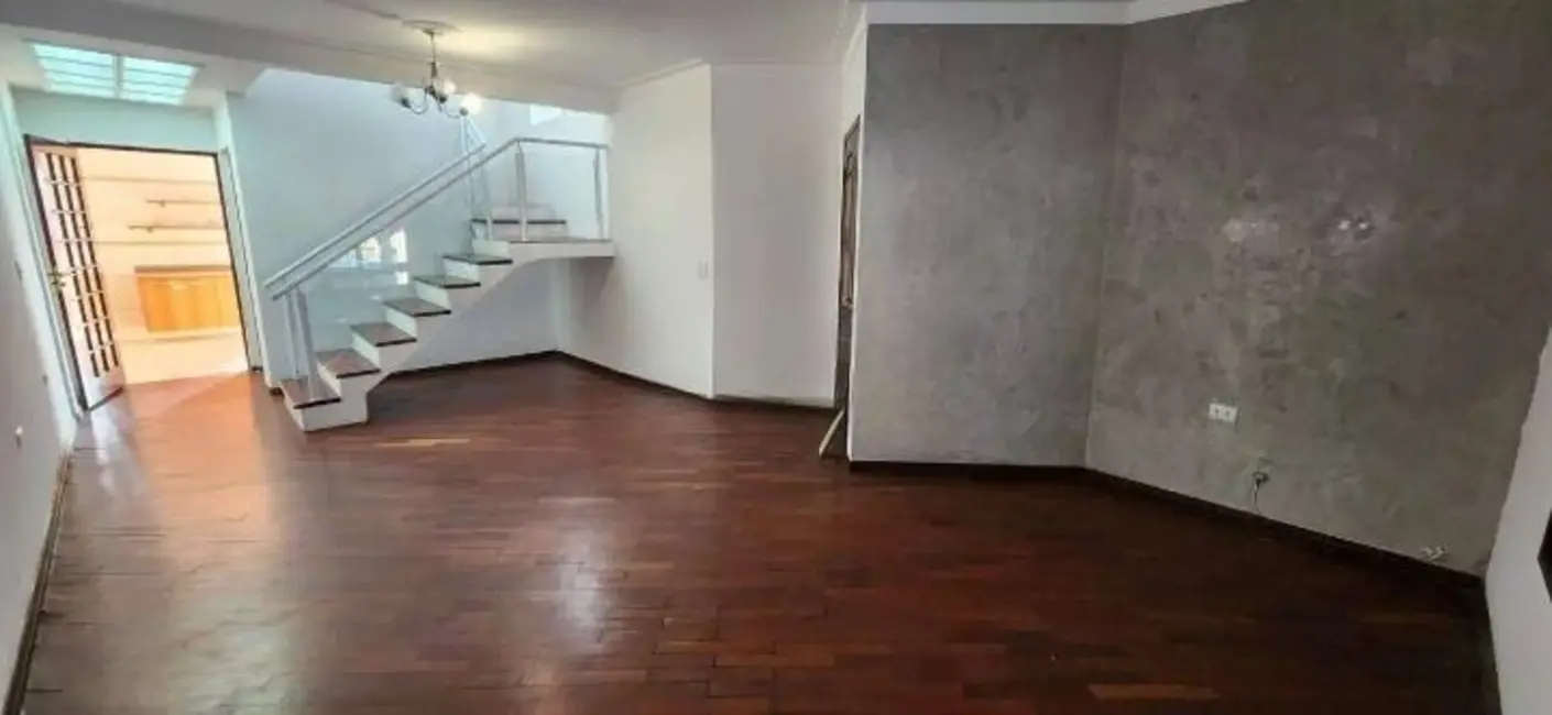 Foto 1 de Sobrado com 3 quartos à venda, 220m2 em Jardim Haydee, Maua - SP