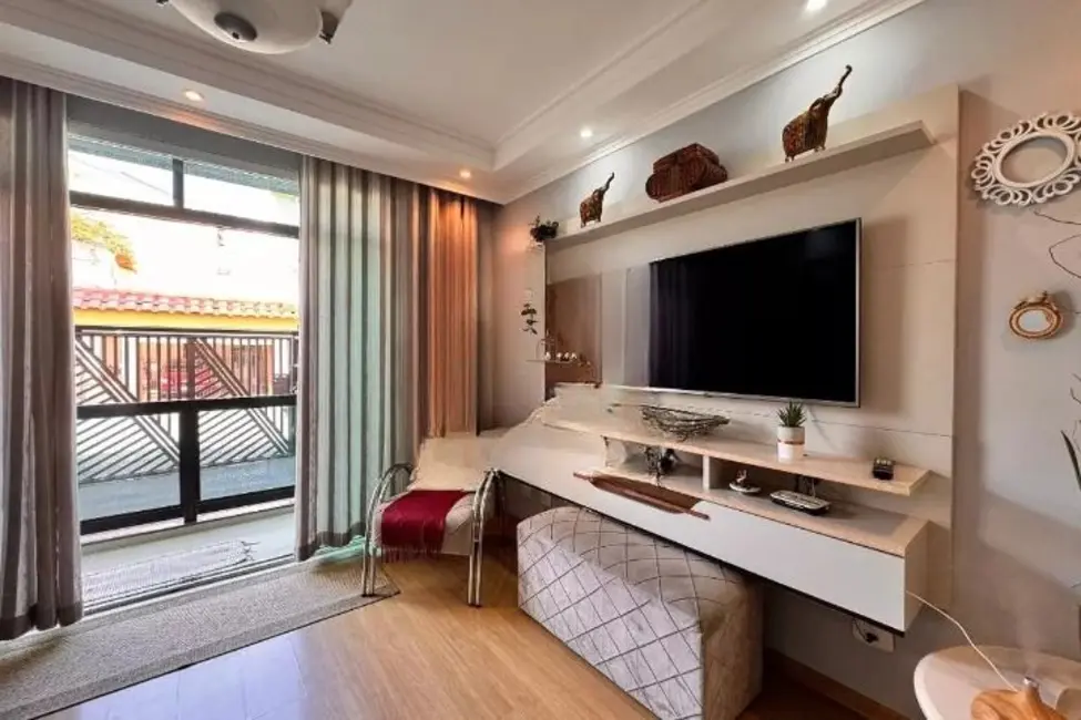 Sobrado com 3 quartos à venda, 238m2 em Vila Scarpelli, Santo Andre - SP - imagem 8 Foto 8 de Sobrado com 3 quartos à venda, 238m2 em Vila Scarpelli, Santo Andre - SP