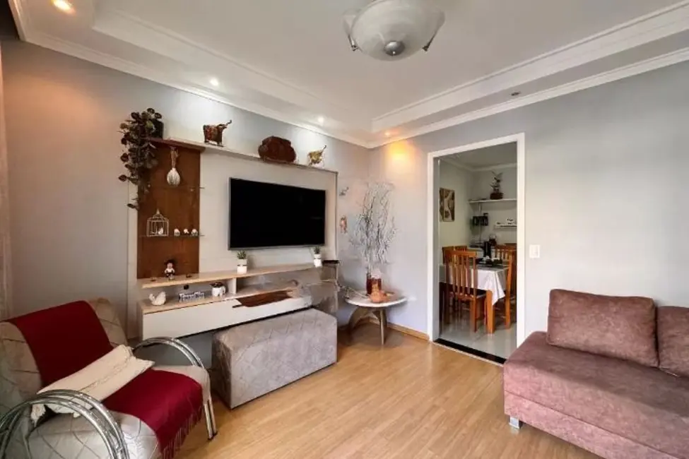 Sobrado com 3 quartos à venda, 238m2 em Vila Scarpelli, Santo Andre - SP - imagem 9 Foto 9 de Sobrado com 3 quartos à venda, 238m2 em Vila Scarpelli, Santo Andre - SP