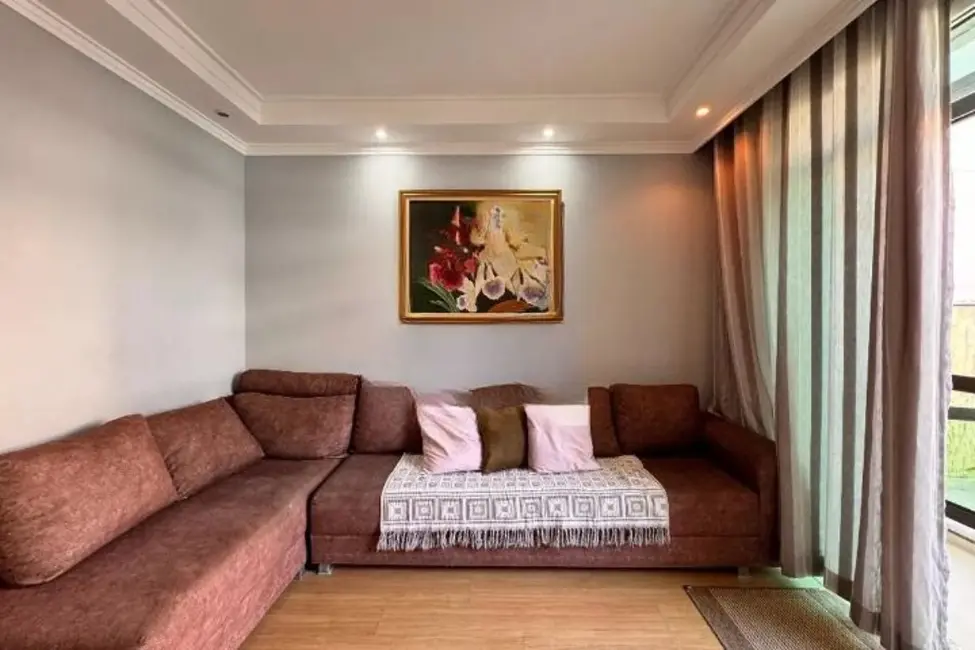 Sobrado com 3 quartos à venda, 238m2 em Vila Scarpelli, Santo Andre - SP - imagem 6 Foto 6 de Sobrado com 3 quartos à venda, 238m2 em Vila Scarpelli, Santo Andre - SP