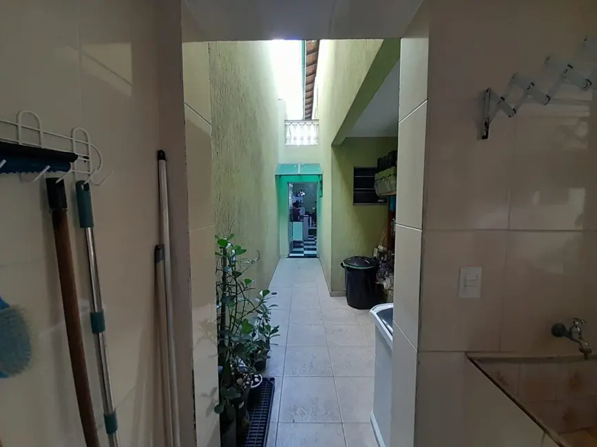 Foto 8 de Sobrado com 3 quartos à venda, 180m2 em Baeta Neves, Sao Bernardo Do Campo - SP