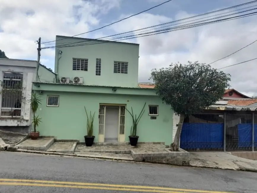 Foto 3 de Sobrado com 8 quartos à venda, 180m2 em Baeta Neves, Sao Bernardo Do Campo - SP