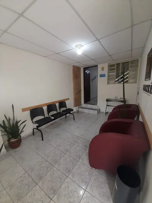 Foto 2 de Sobrado com 8 quartos à venda, 180m2 em Baeta Neves, Sao Bernardo Do Campo - SP