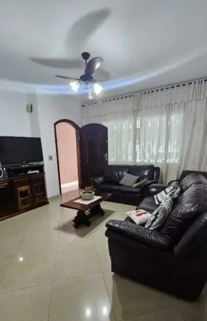 Foto 3 de Sobrado com 3 quartos à venda, 125m2 em Vila Humaitá, Santo Andre - SP