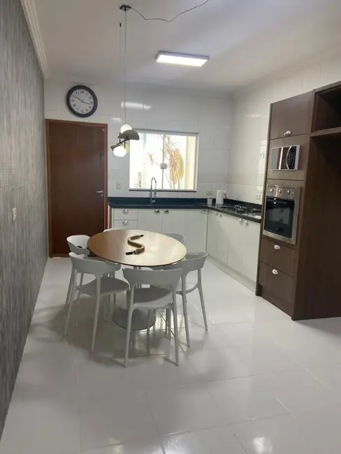 Sobrado com 3 quartos à venda, 138m2 em Vila Pires, Santo Andre - SP - imagem 6 Foto 6 de Sobrado com 3 quartos à venda, 138m2 em Vila Pires, Santo Andre - SP