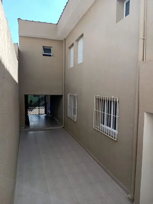 Sobrado com 3 quartos à venda, 147m2 em Vila Homero Thon, Santo Andre - SP - imagem 8 Foto 8 de Sobrado com 3 quartos à venda, 147m2 em Vila Homero Thon, Santo Andre - SP