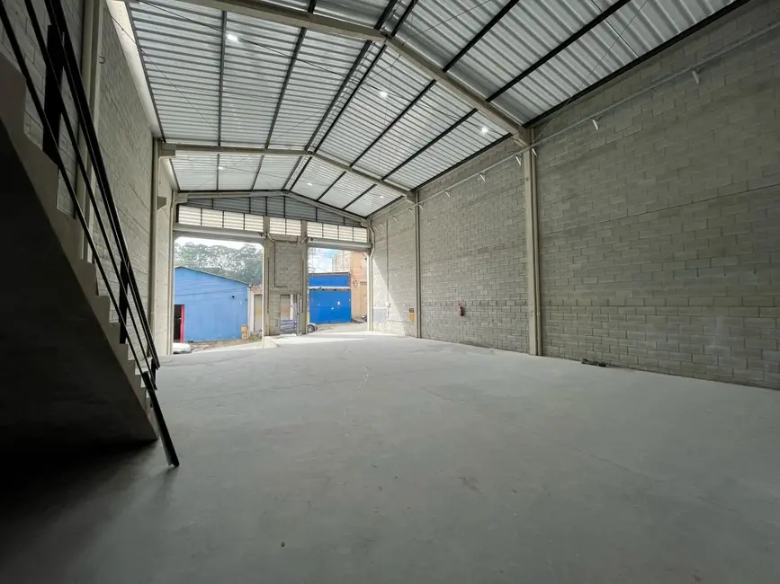 Foto 5 de Armazém / Galpão para alugar, 320m2 em Vila Carlina, Maua - SP