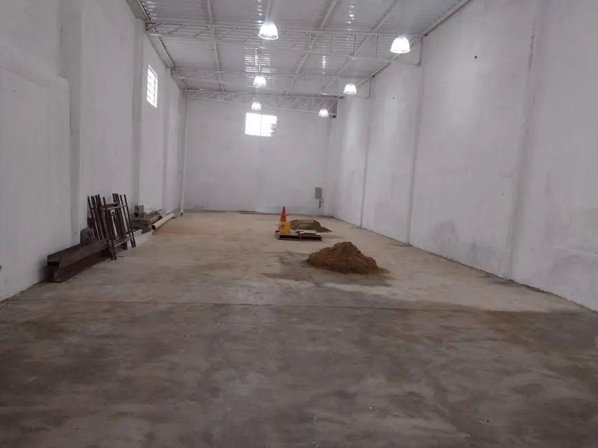 Armazém / Galpão à venda e para alugar, 246m2 em Ipiranga, São Paulo - SP - imagem 4 Foto 4 de Armazém / Galpão à venda e para alugar, 246m2 em Ipiranga, São Paulo - SP