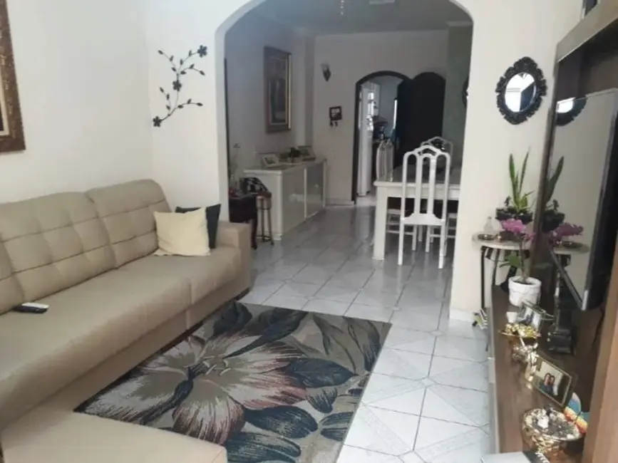 Foto 2 de Casa com 3 quartos à venda, 162m2 em Vila Scarpelli, Santo Andre - SP