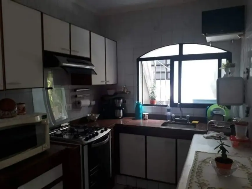 Casa com 3 quartos à venda, 162m2 em Vila Scarpelli, Santo Andre - SP - imagem 7 Foto 7 de Casa com 3 quartos à venda, 162m2 em Vila Scarpelli, Santo Andre - SP