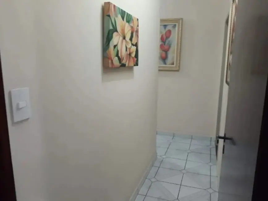 Casa com 3 quartos à venda, 162m2 em Vila Scarpelli, Santo Andre - SP - imagem 5 Foto 5 de Casa com 3 quartos à venda, 162m2 em Vila Scarpelli, Santo Andre - SP