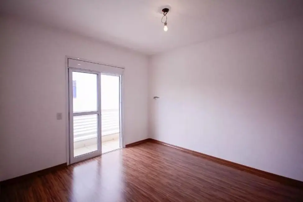 Sobrado com 3 quartos à venda, 240m2 em Vila Gumercindo, São Paulo - SP - imagem 8 Foto 8 de Sobrado com 3 quartos à venda, 240m2 em Vila Gumercindo, São Paulo - SP