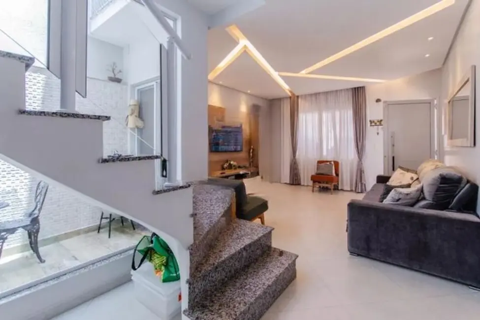 Sobrado com 4 quartos à venda, 160m2 em Vila Monumento, São Paulo - SP - imagem 3 Foto 3 de Sobrado com 4 quartos à venda, 160m2 em Vila Monumento, São Paulo - SP