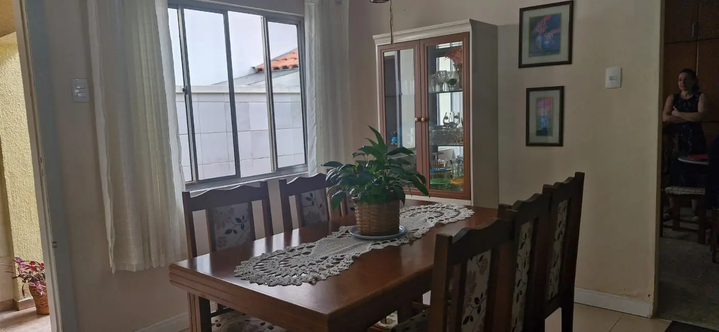 Casa com 2 quartos à venda, 150m2 em Anchieta, Sao Bernardo Do Campo - SP - imagem 5 Foto 5 de Casa com 2 quartos à venda, 150m2 em Anchieta, Sao Bernardo Do Campo - SP