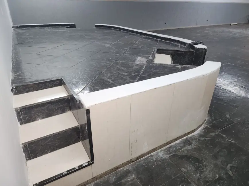 Foto 6 de Sala Comercial à venda e para alugar, 350m2 em Parque das Américas, Maua - SP